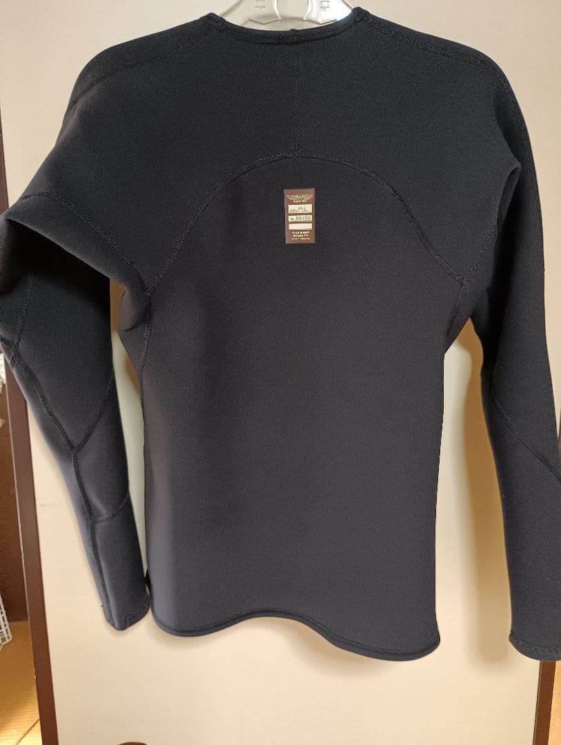 Rash Wet Suits 長袖タッパー ブラック