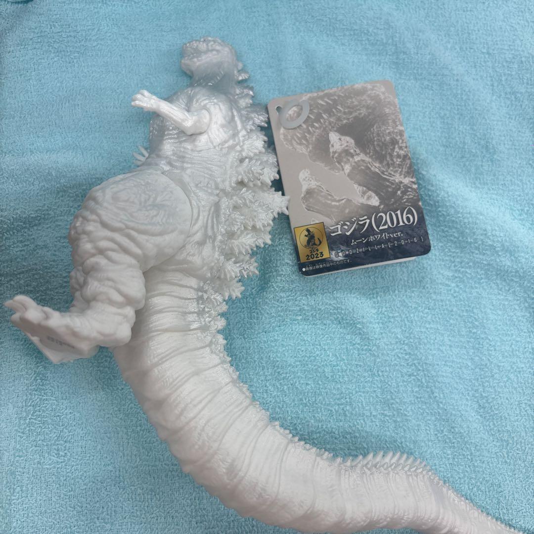 ゴジラストア限定 ムービーモンスターシリーズ シンゴジラ 2体セット