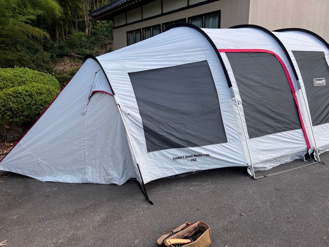 Coleman ツールームテント グレー キャンプ用かまぼこテントダークルーム