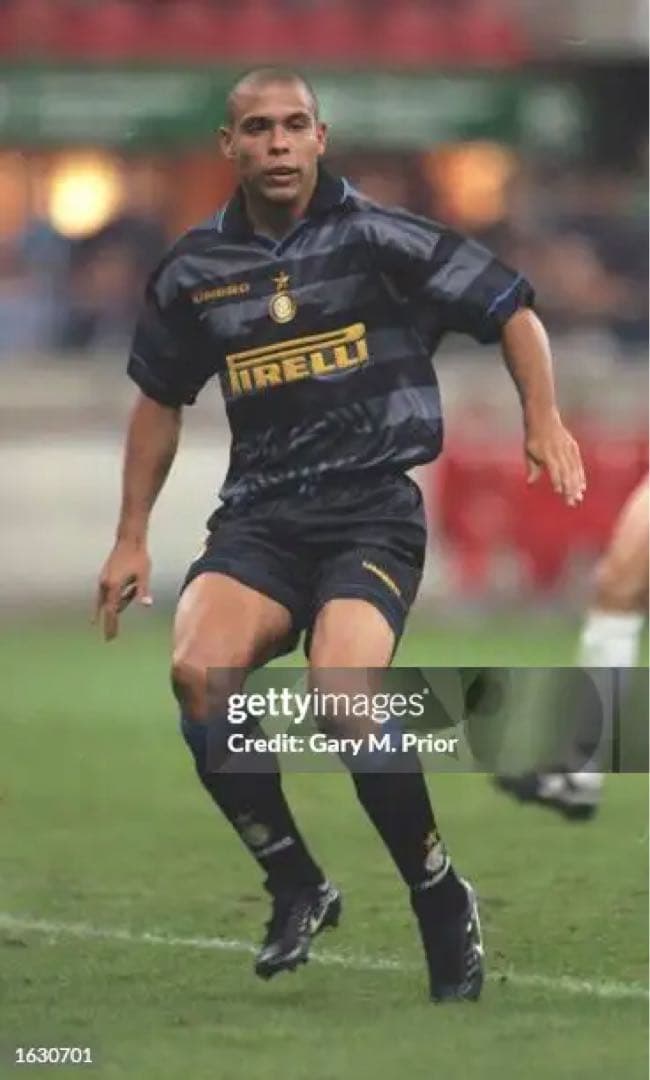 爆レア！97-98 インテル　ミラノ ユニフォーム ロナルド uefaカップ戦