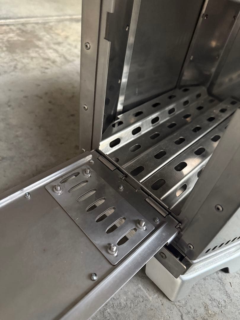 薪ストーブ 組み立て式　二次燃焼焚き火台