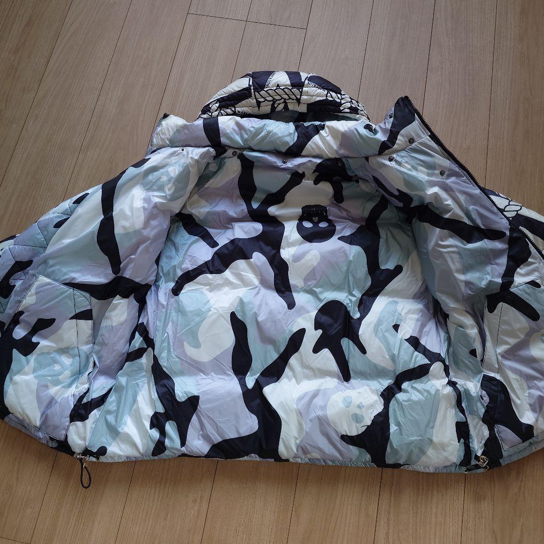 MARK & LONAフード付き ダウンジャケット ネイビー/ホワイト