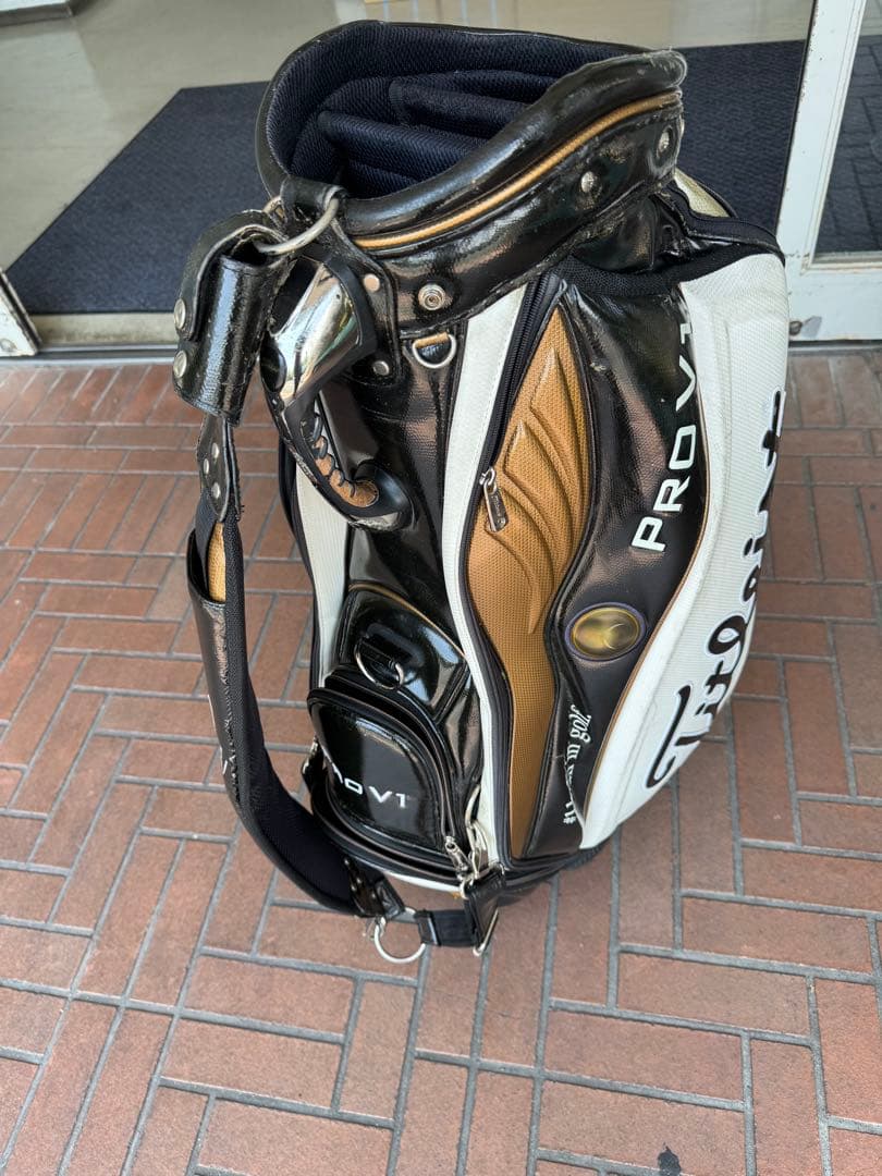 タイトリスト Titleist キャディバッグ ホワイト ブラック ゴルフ 刺繍