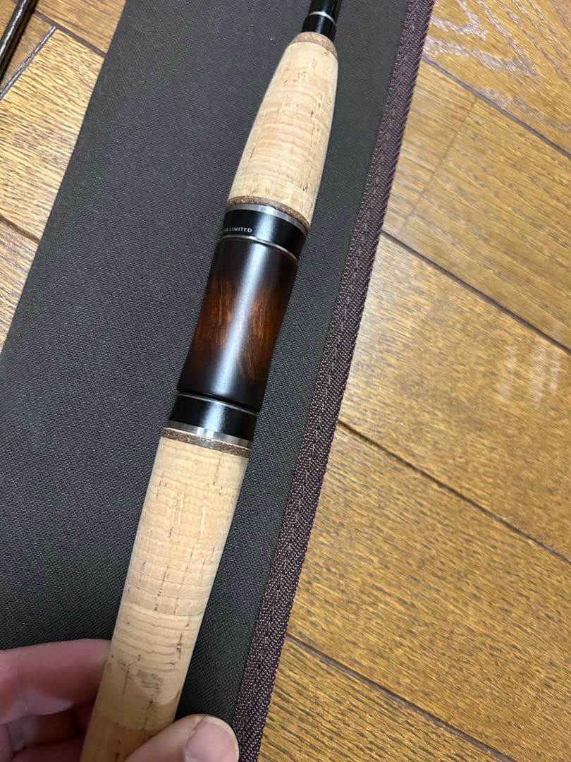 モンスターリミテッドTW77 L