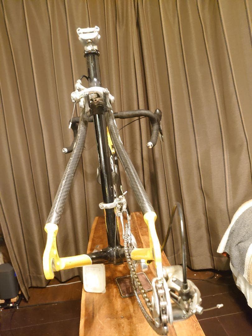 TNI ロードバイク　ホイールなし　横浜市中区で受取