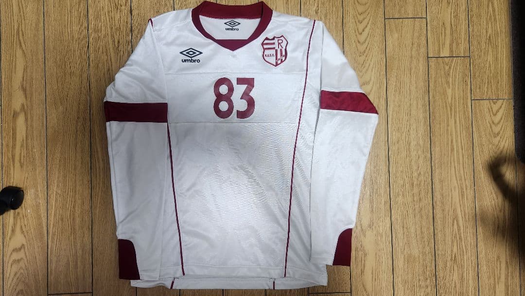 Umbro サッカーシャツ(旧立命館大学体育会系サッカーユニフォーム） サイズM