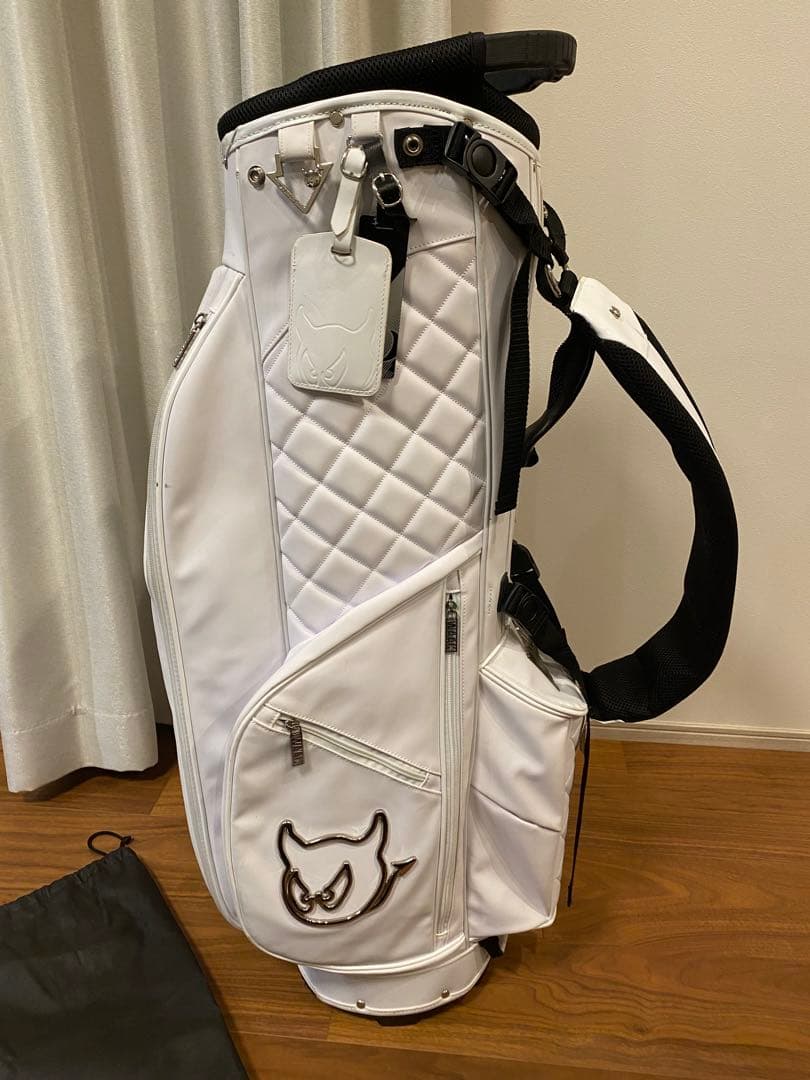WAAC ホワイト キャディバッグとカートバック