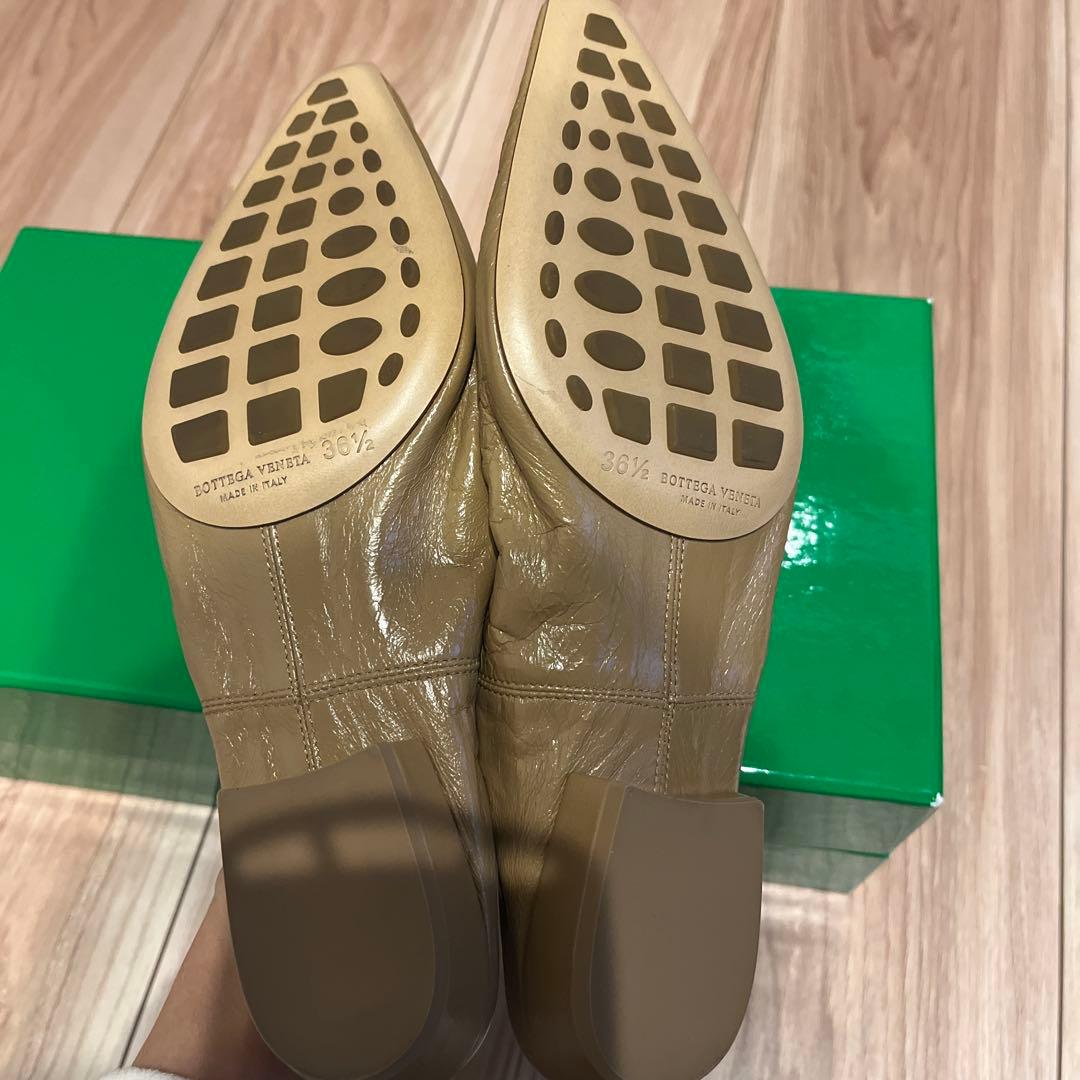 新品未使用　BOTTEGA VENETA ボッティガベネタ パンプス