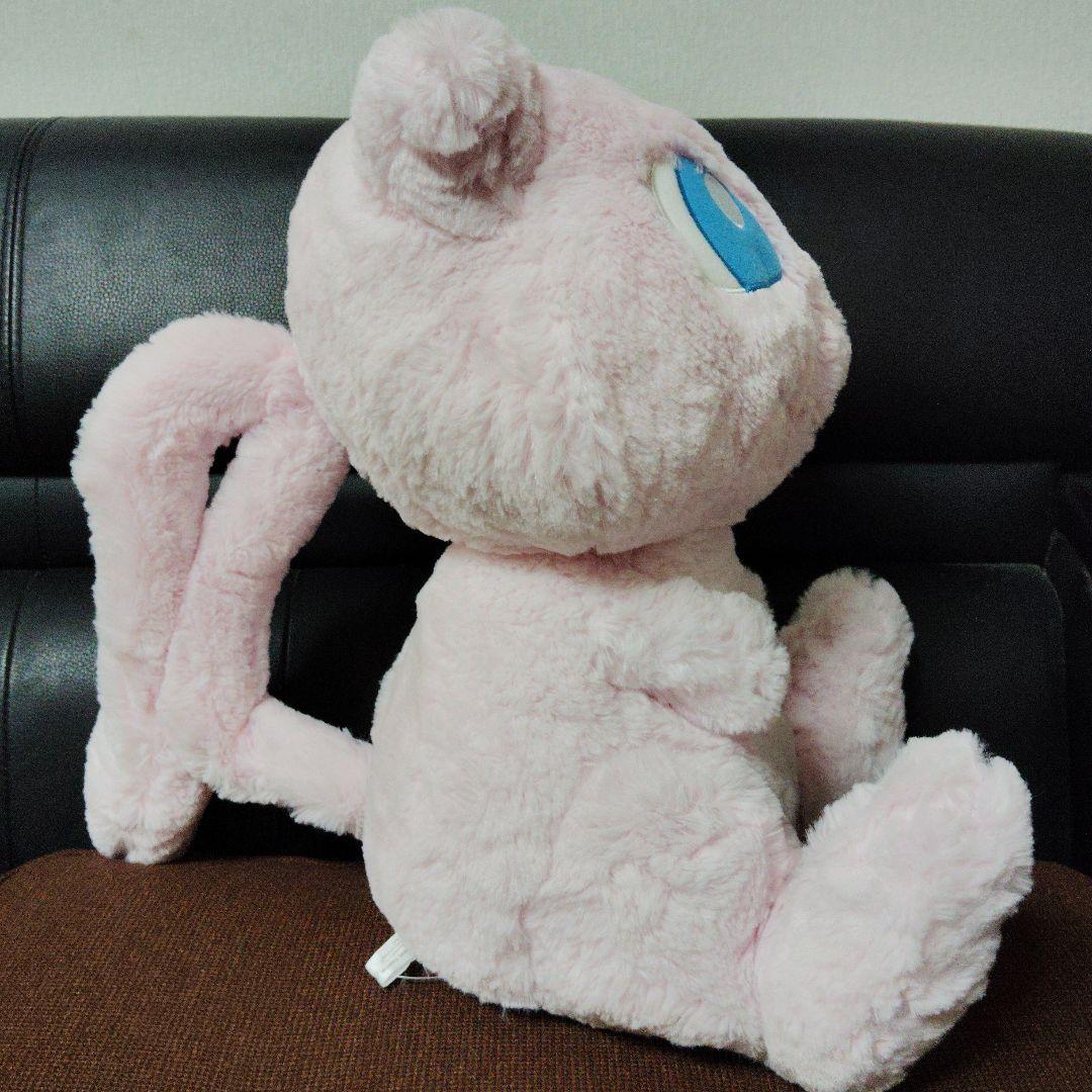 ポケモン★♥ミュウ♥★おっきいふわふわ　ぬいぐるみ★ポケモンセンター★2019年