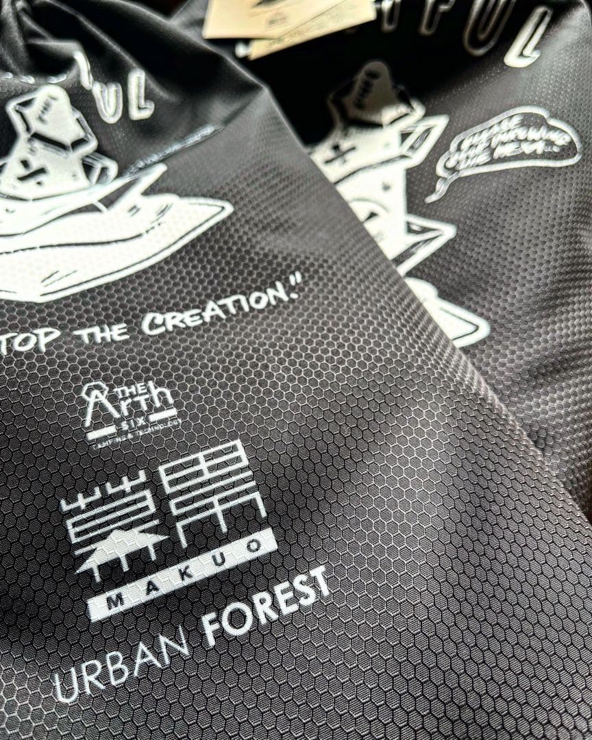 幕男　くろ　theArth 3rd 黒