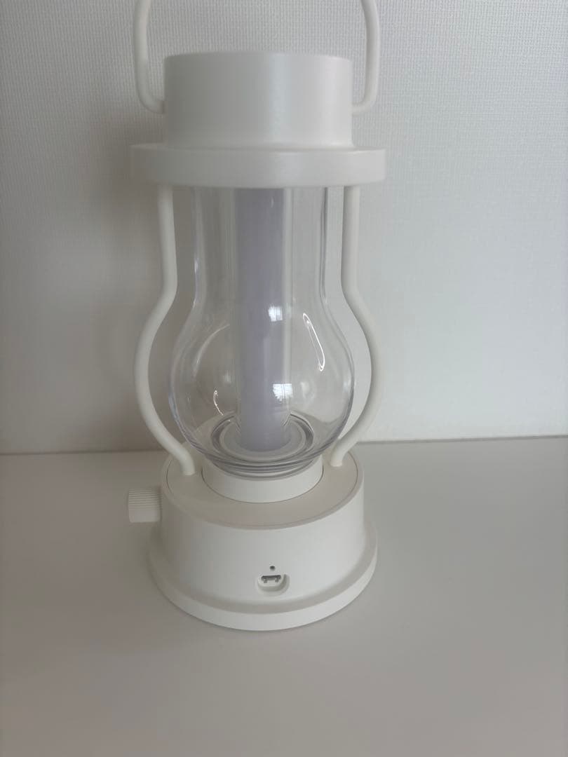 バルミューダ　ランタン　ホワイト