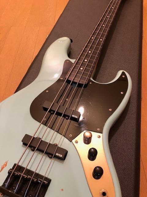 BacchusユニバーサルシリーズBJB+BJB-1R-FLフレットレス改