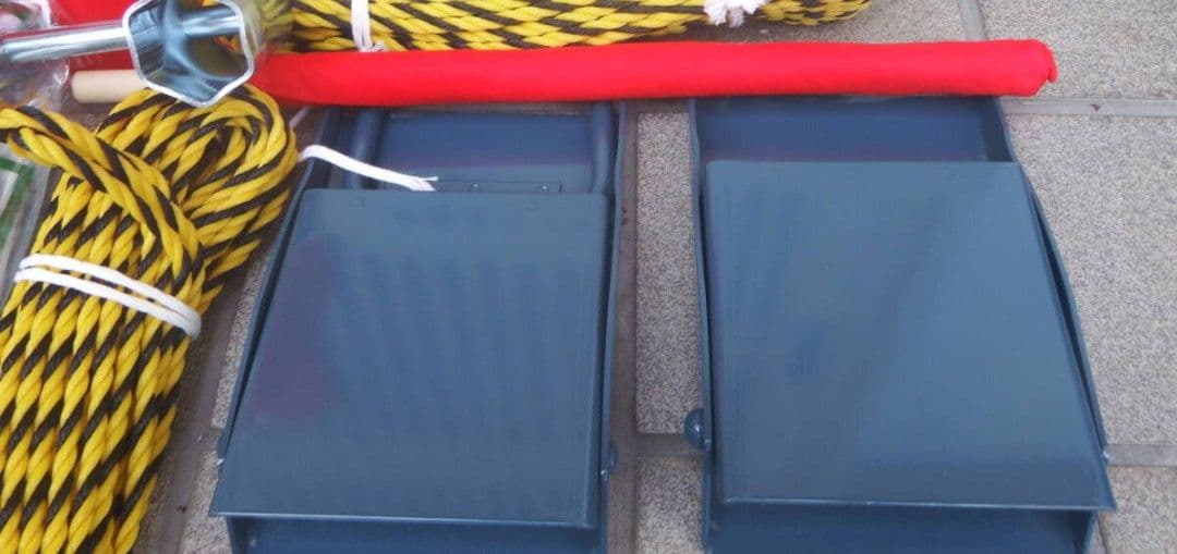 じ*こ様 未使用品　緊急防災工具　セット　送料込み　高圧ガス工業株式会社