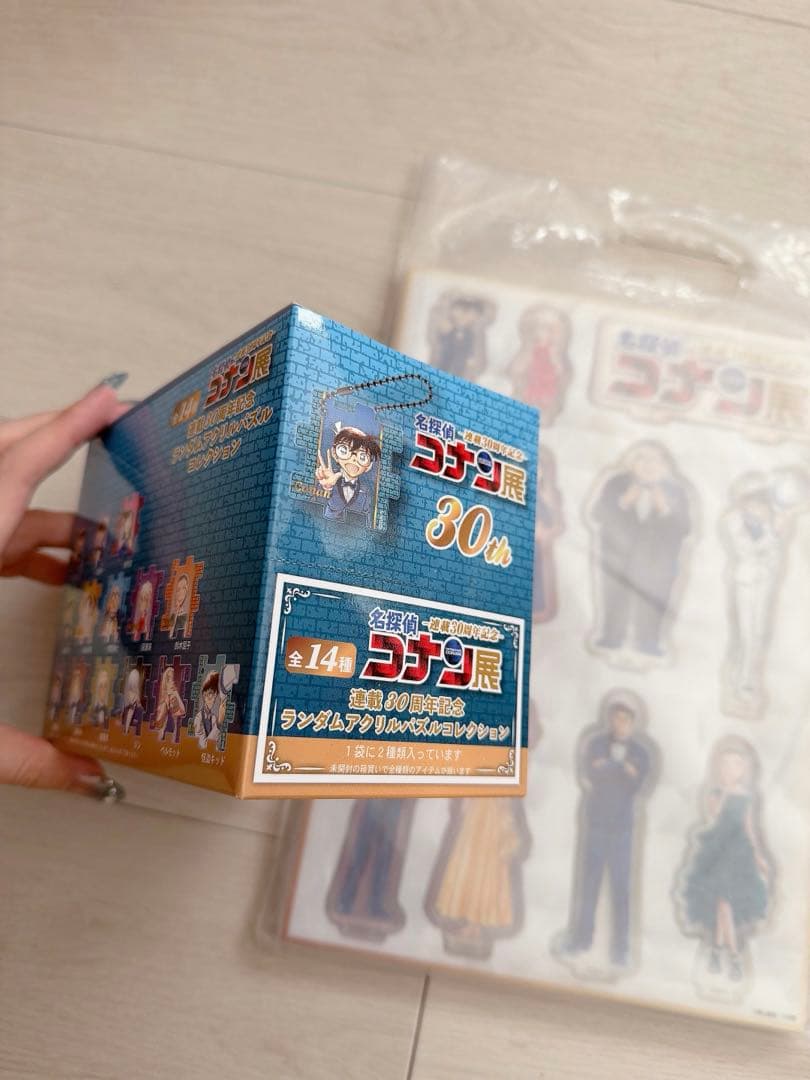 コナン30周年　コナン展　ランダムアクリルパズルコレクション　アクリルスダンド