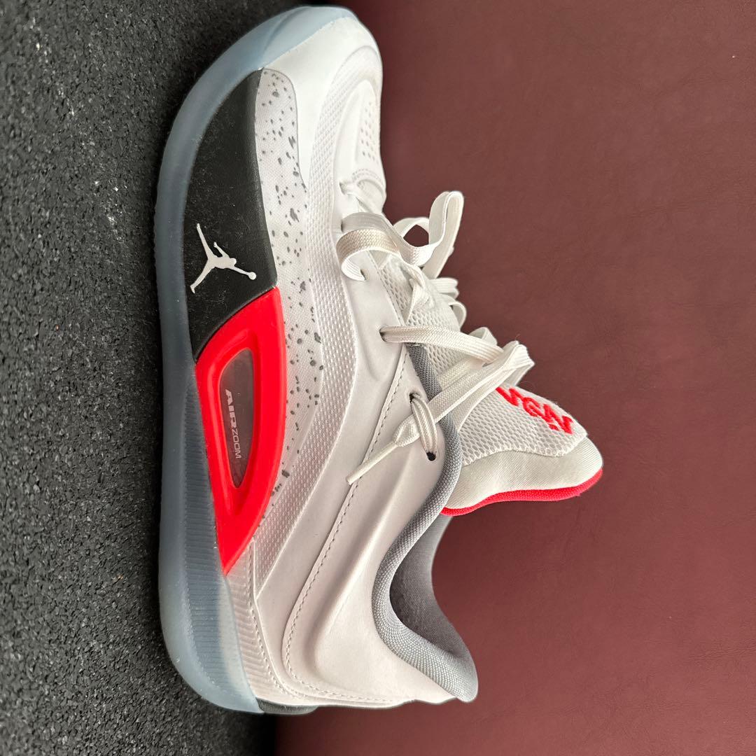 Jordan Air Jordan バスケットシューズ ホワイト/レッド/グレー