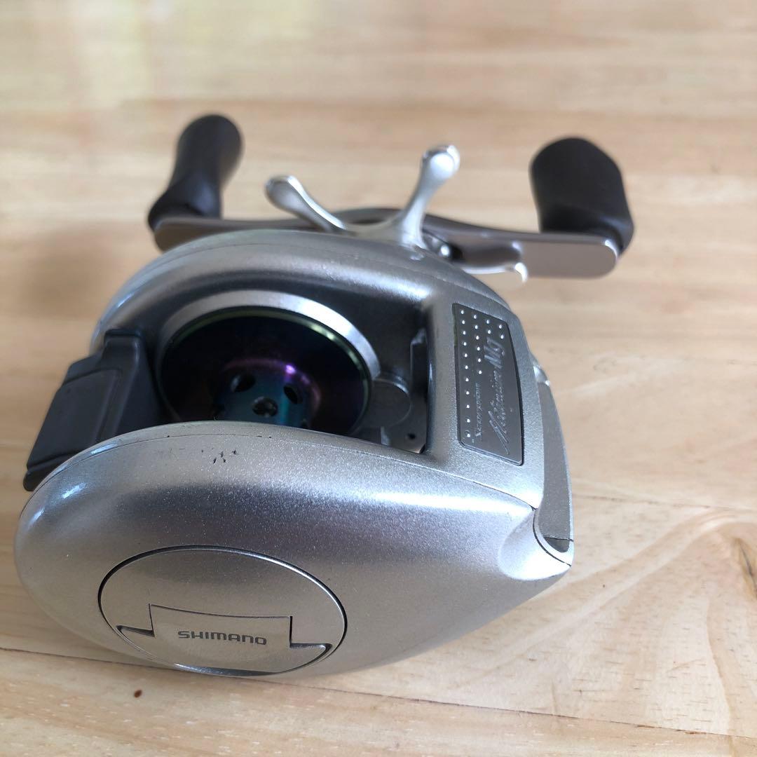 スコーピオン メタニウムmg 左ハンドル