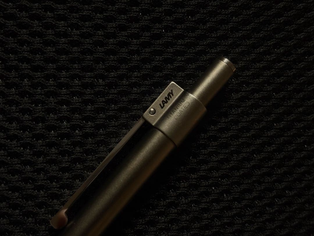 筆記具 lamy unic titanium coated ballpoint