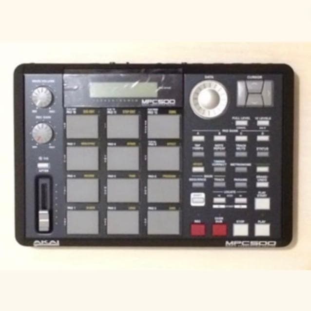 サンプラー AKAI PROFESSIONAL MPC500 音楽 音作り 編集