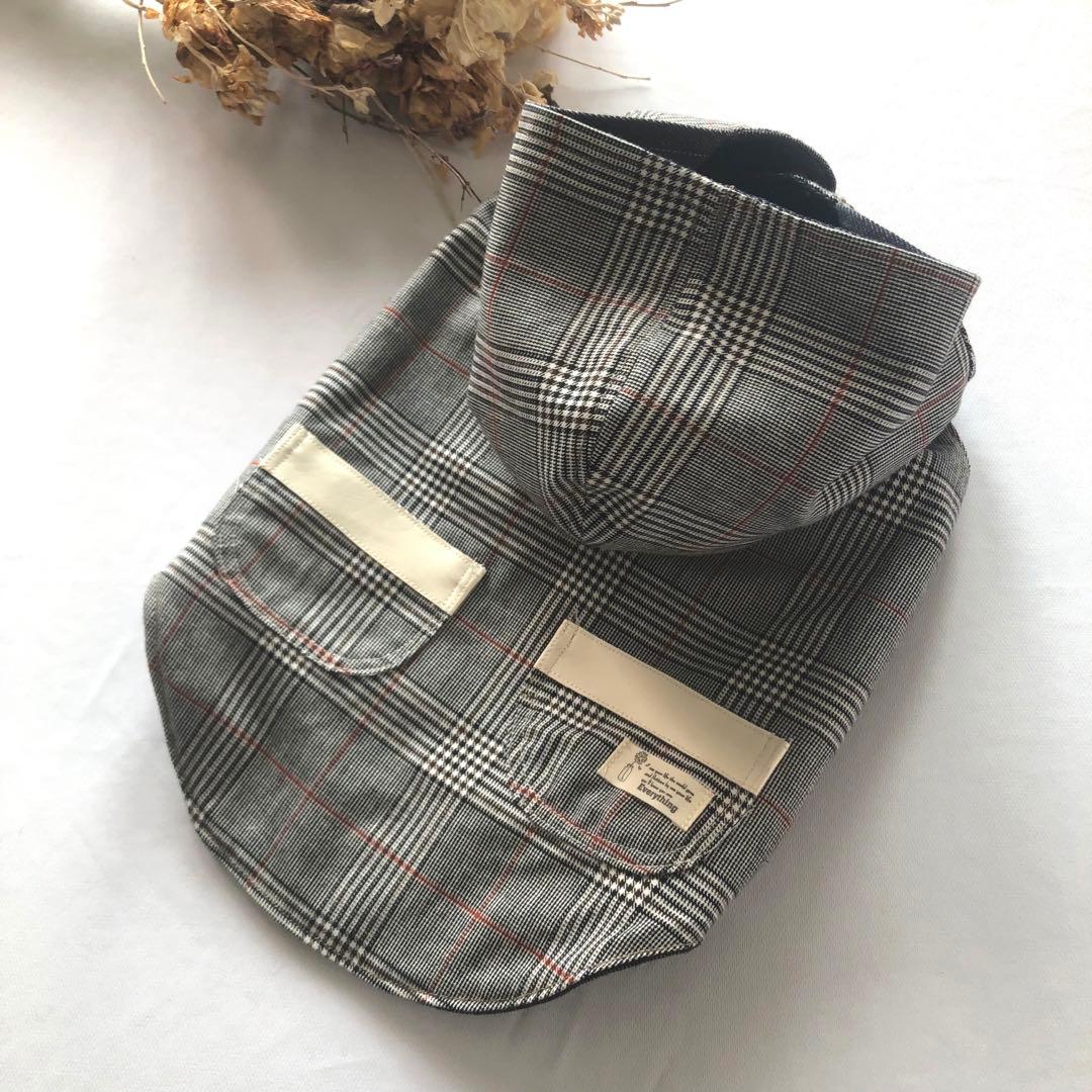 ハンドメイド　リバーシブルフード付きベスト　オーダー小型犬