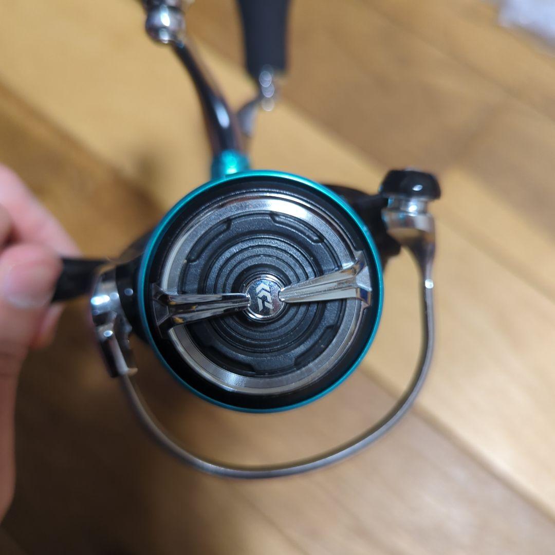 DAIWA 19エメラルダス　LT 2500S-H-DH