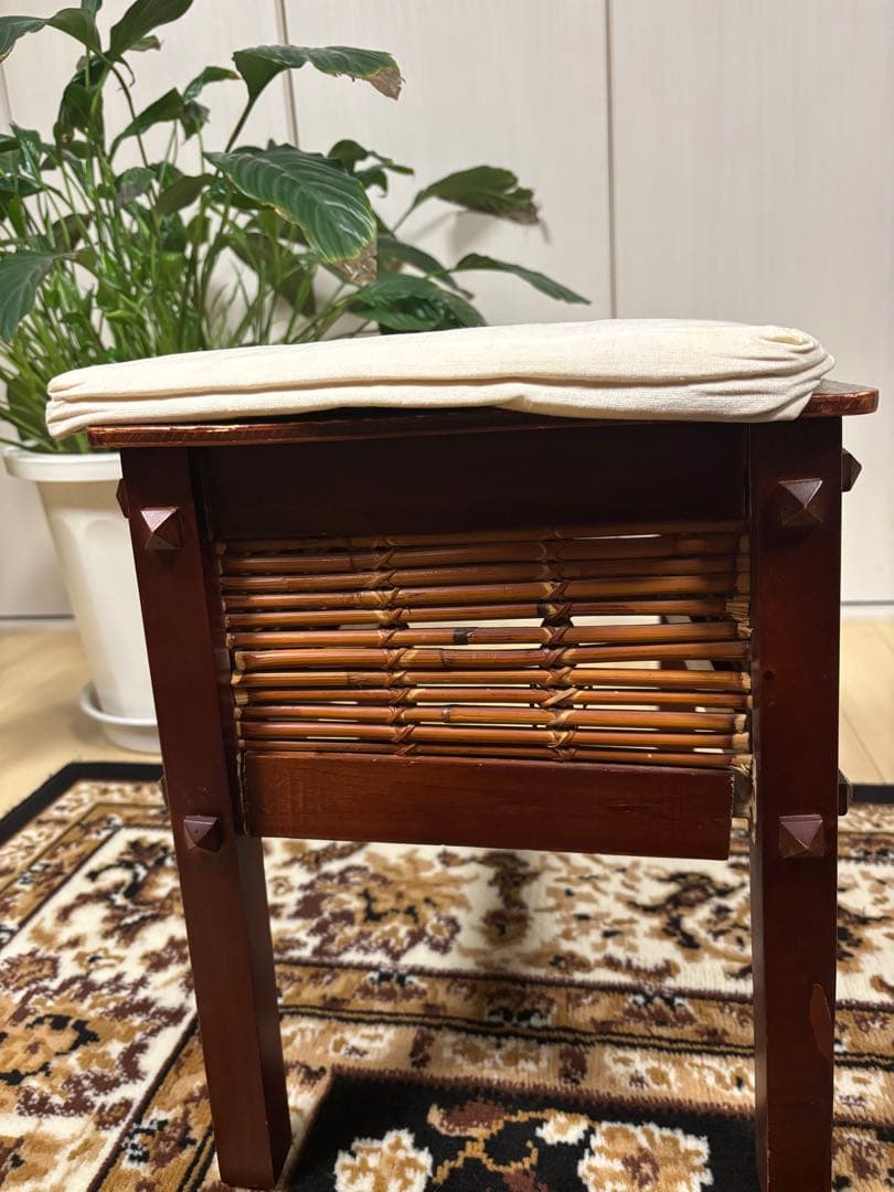 *バリ島直輸入* アジアン木製スツール ラタン装飾 一点もの