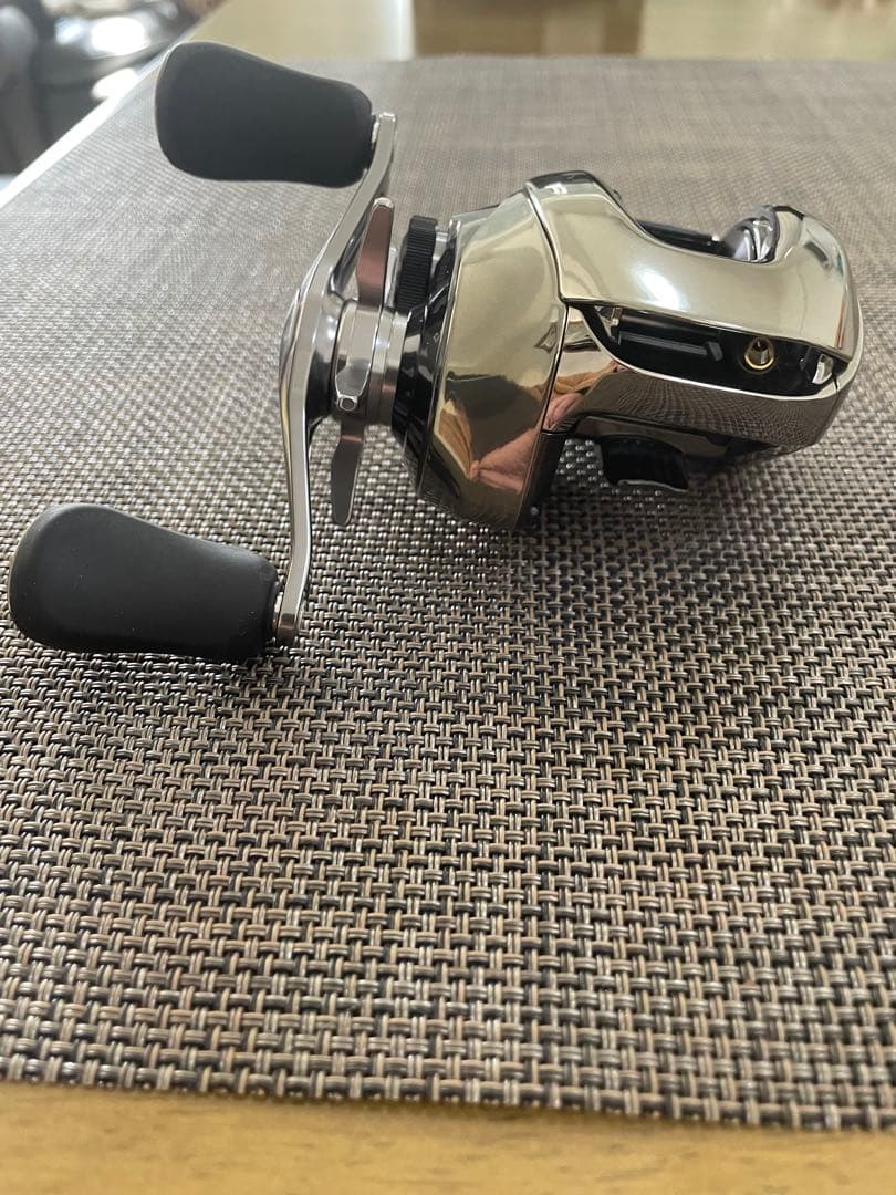 【極美品】 シマノ 25アンタレス 100XG SHIMANO