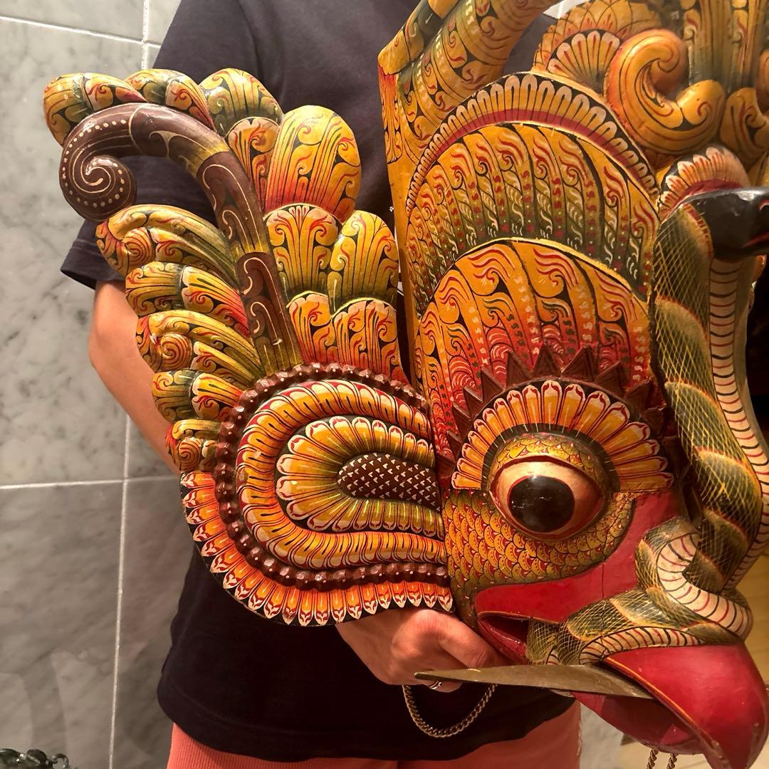 ヴィンテージ　インドネシア ヒンドゥー教の神様ガルーダのとてつもない雰囲気の彫刻