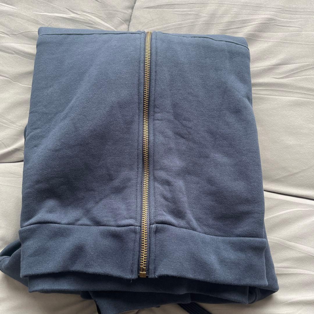 菊池風磨パーカー