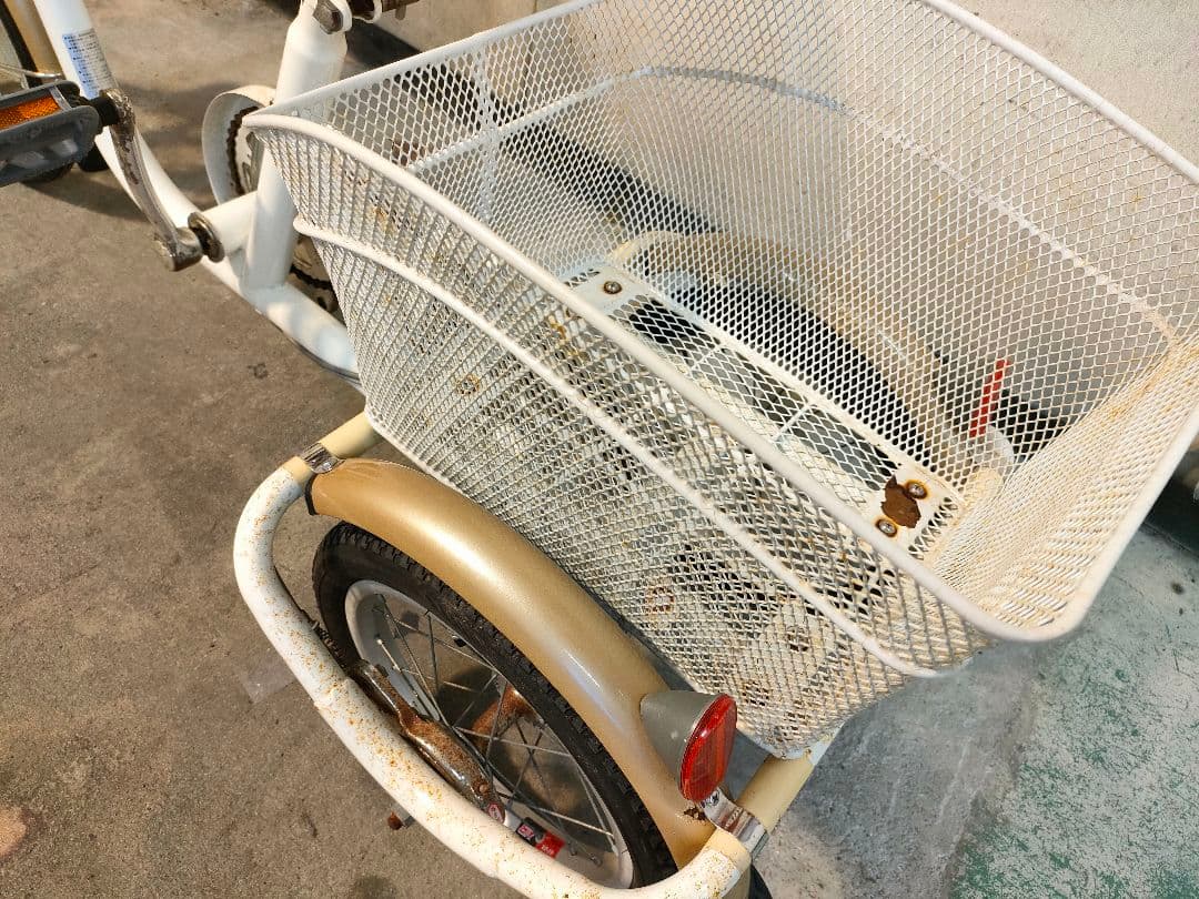 引き取り限定 Swing Charlie シティサイクル ホワイト