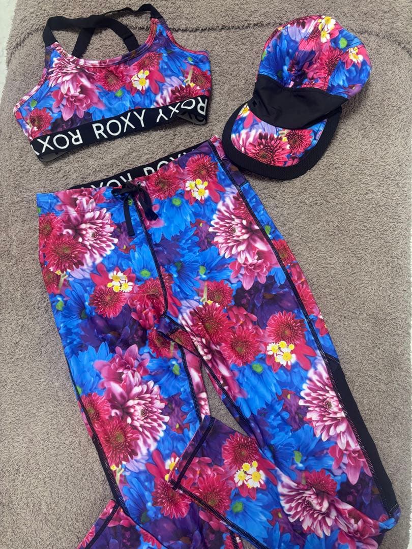 みなと　ROXY ヨガウェアセット