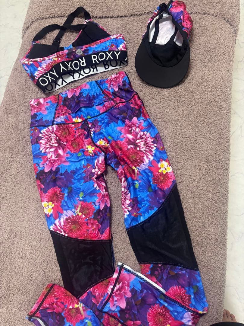 みなと　ROXY ヨガウェアセット