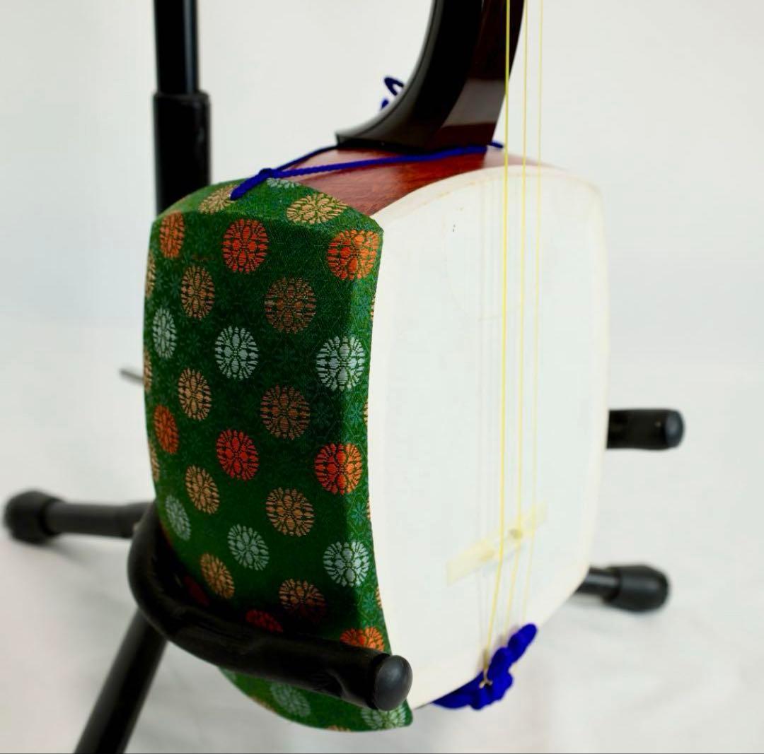 三味線本体 木製 バチ付き　【永莉】
