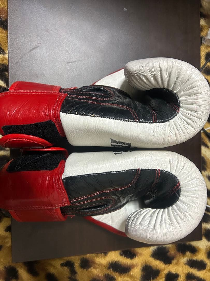 RISE×WINDYボクシンググローブ 10oz ホワイト/レッド