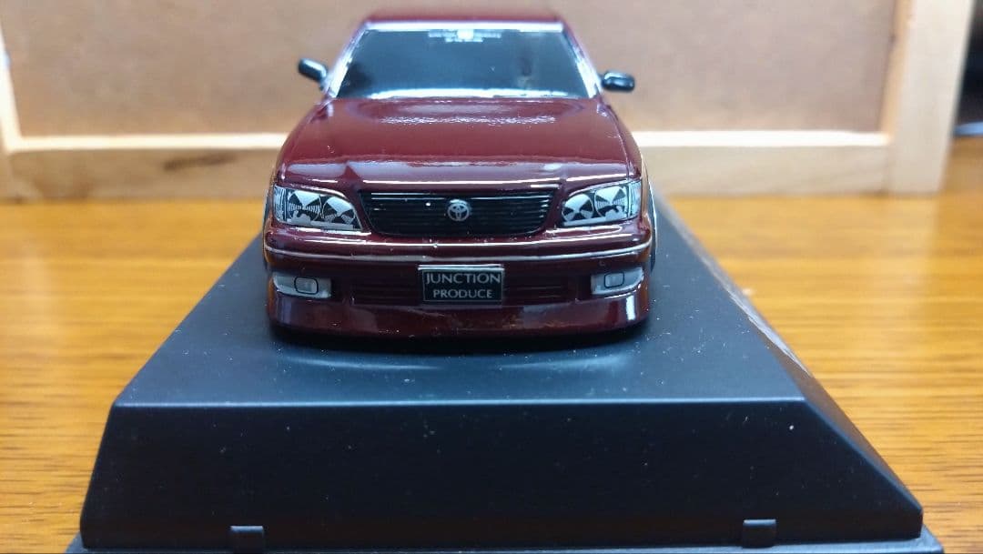 1/43 セルシオ(JUNCTION PRODUCE)ミニカー