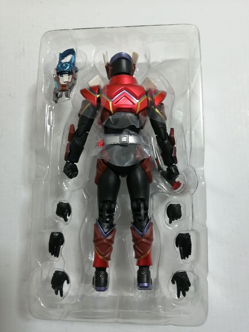 フィギュアーツ　仮面ライダー　ヴァレン　ヴラム　S.H.Figuarts