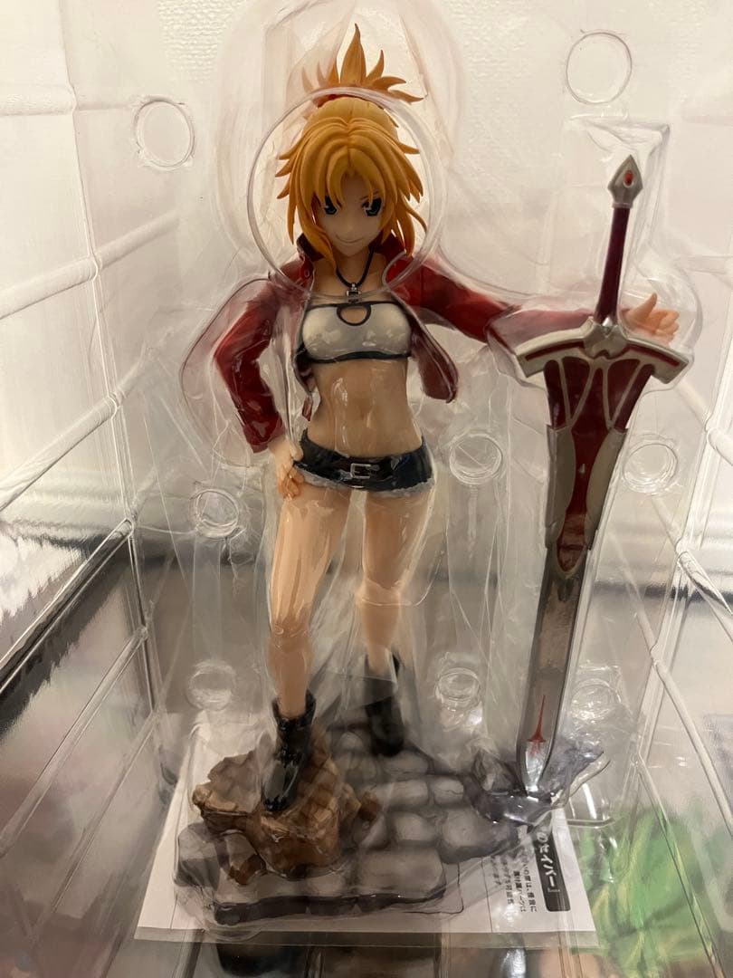 Fate/Apocrypha 赤のセイバー モードレッド　fateフィギュア