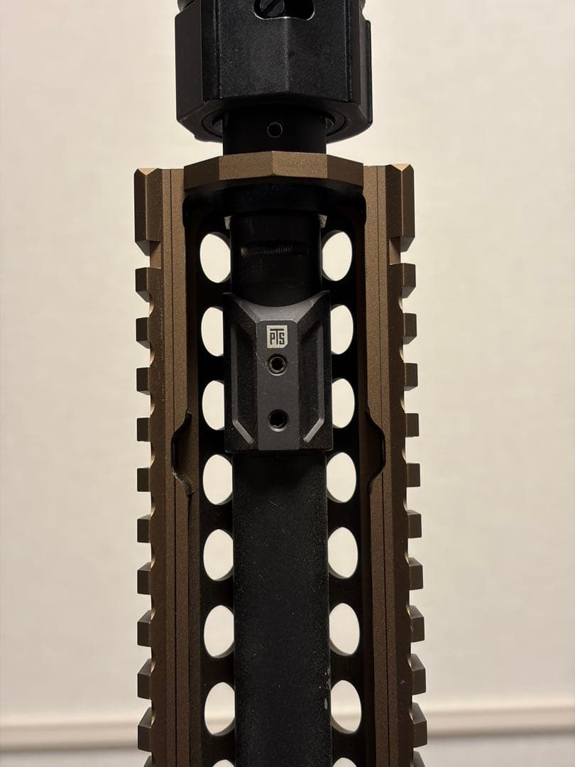 東京マルイ 次世代電動ガン CQBRカスタム 実物パーツ多数　電子トリガー内蔵