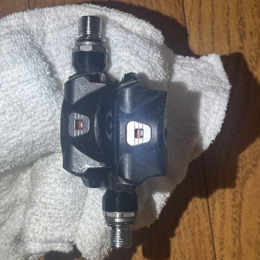 ②Shimano Dura-Ace PD-R9100 SPD-SL