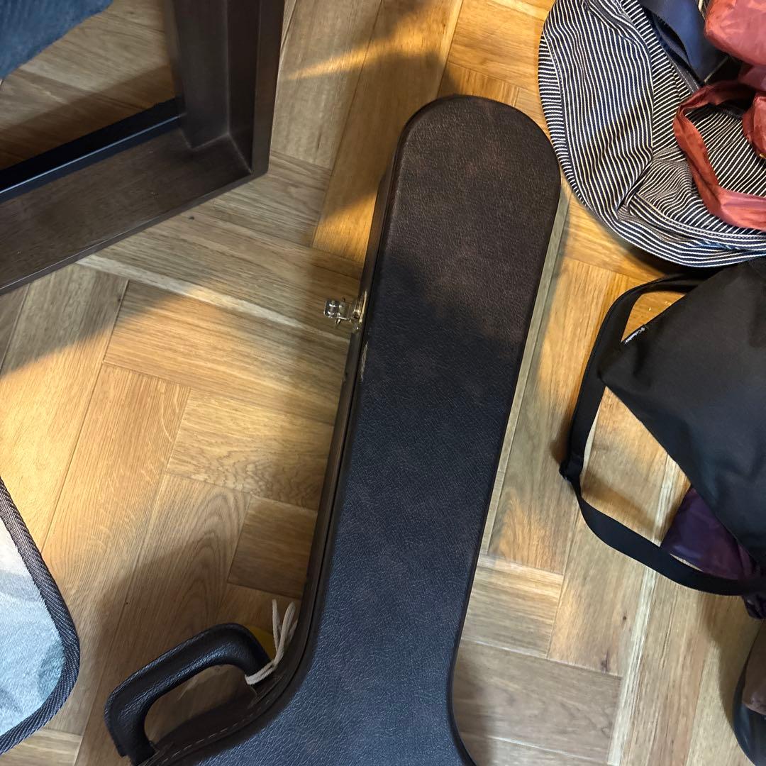 バーニー　Burny セミアコ RSA-70？