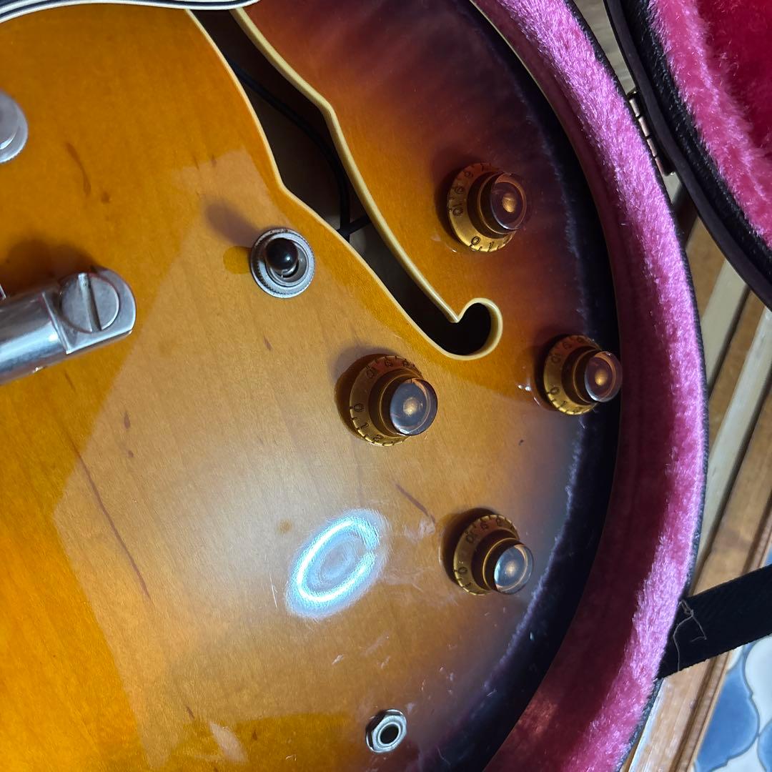 バーニー　Burny セミアコ RSA-70？