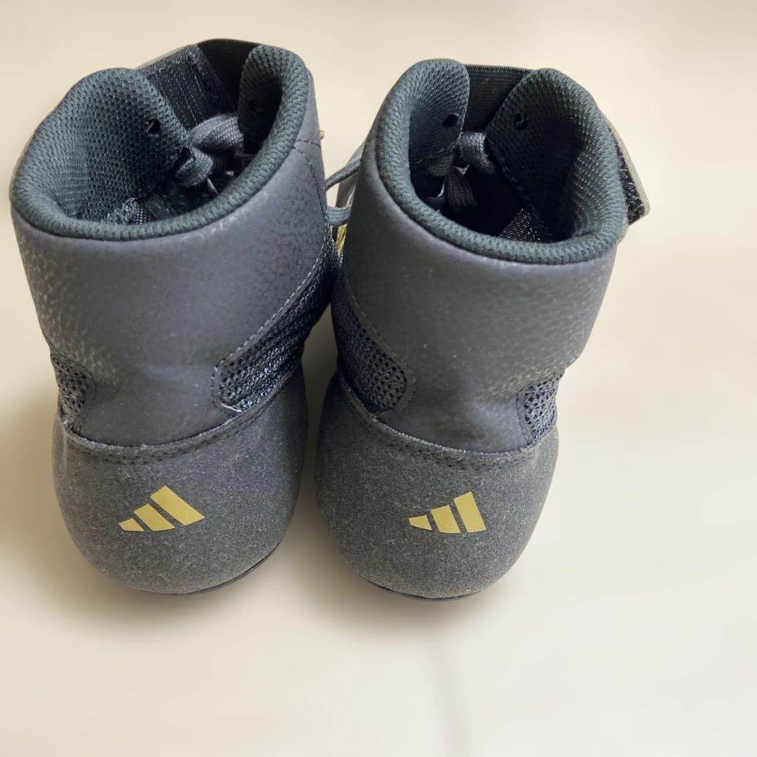 adidas レスリングシューズ 黒/金 ハイカット