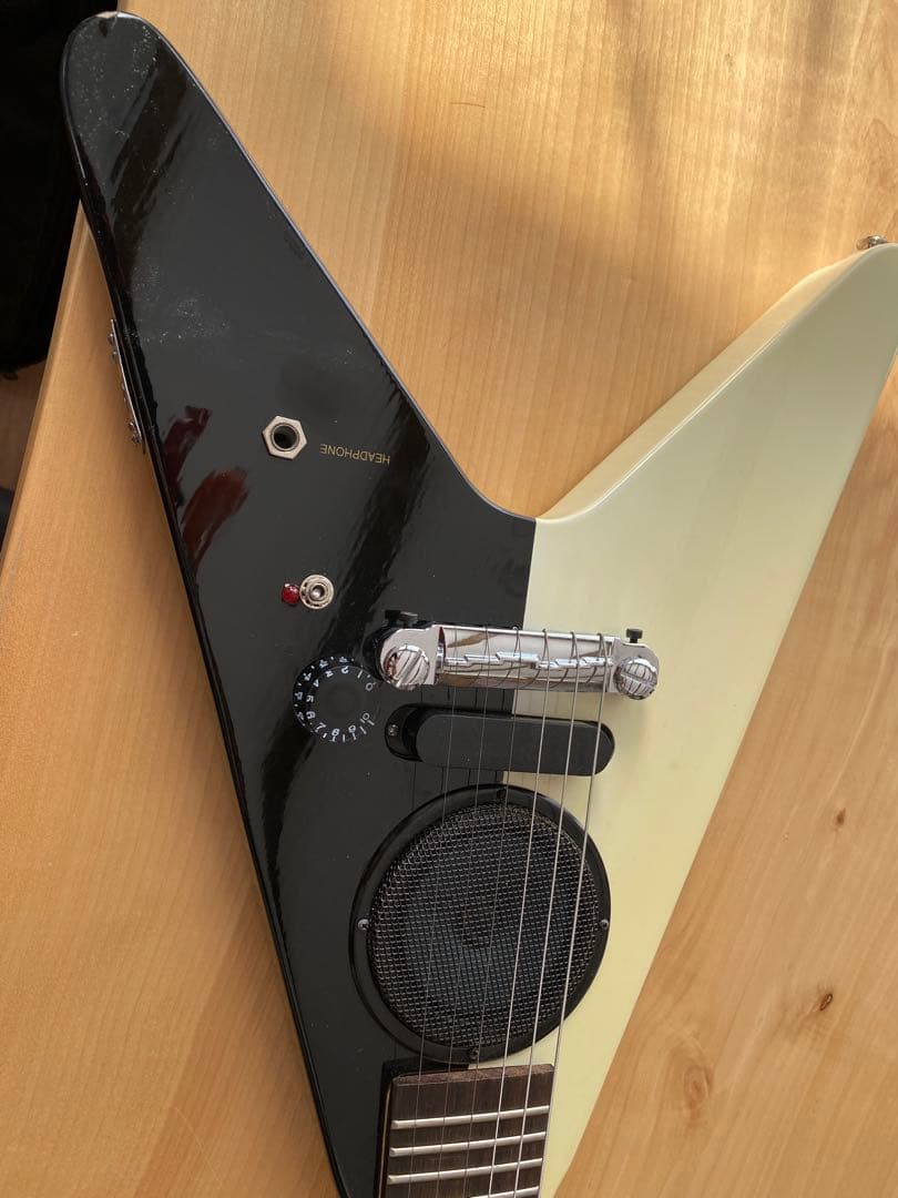 アンプ内蔵子ども用ギター