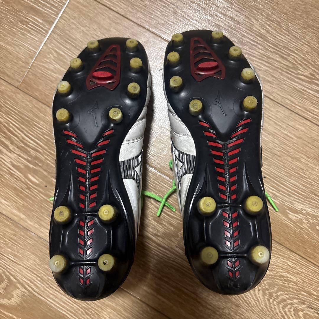 モレリアネオ4 25.5cm