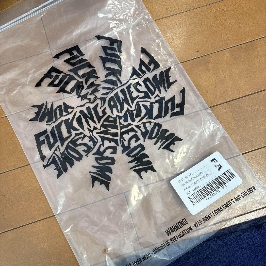 fucking awesome KIDS ARE ALRIGHT Tシャツ　L
