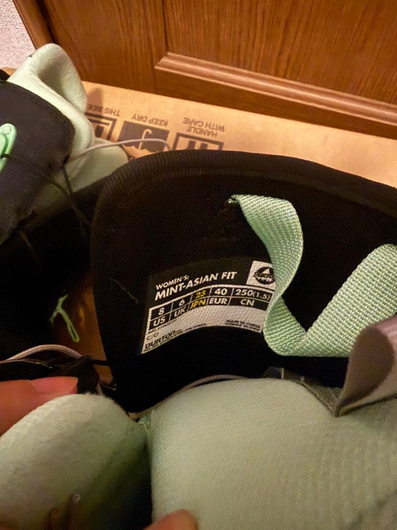 Burton Mint スノーボードブーツ ブラック/ミント　25cm