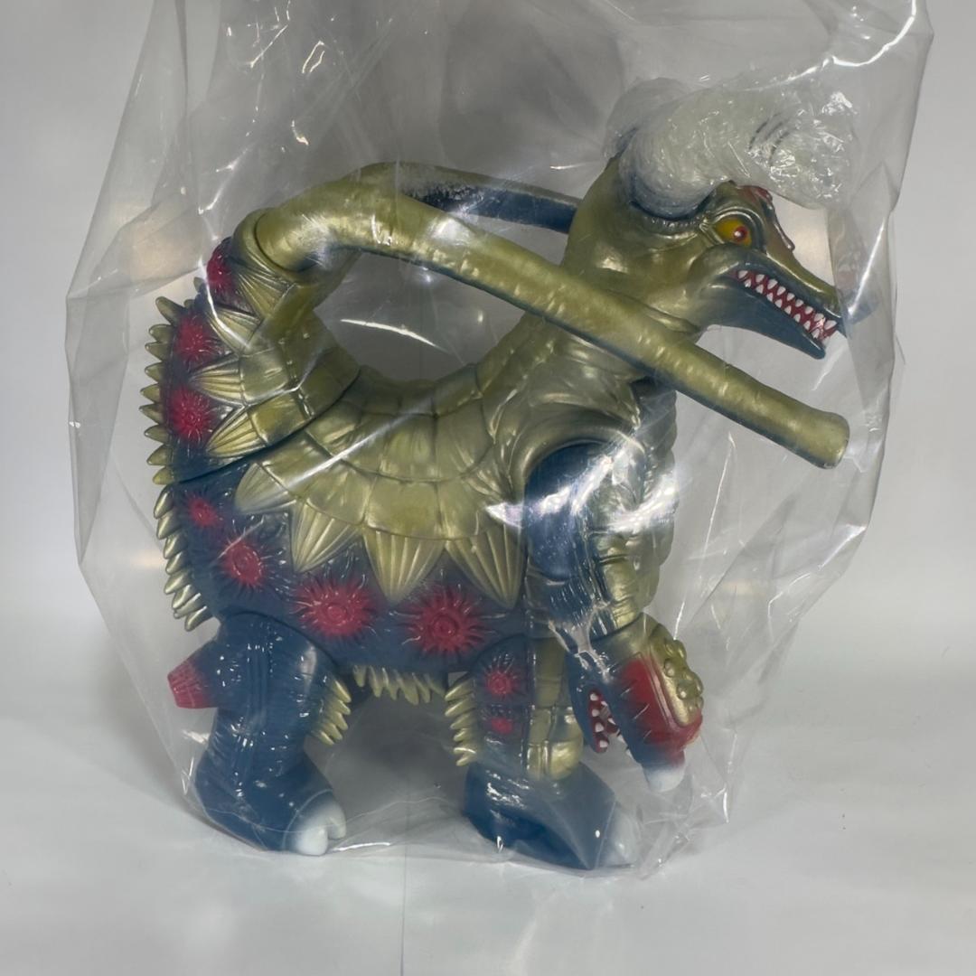 抽選販売品 MAT ブロッケン メディコムトイ ソフビ ウルトラマンA