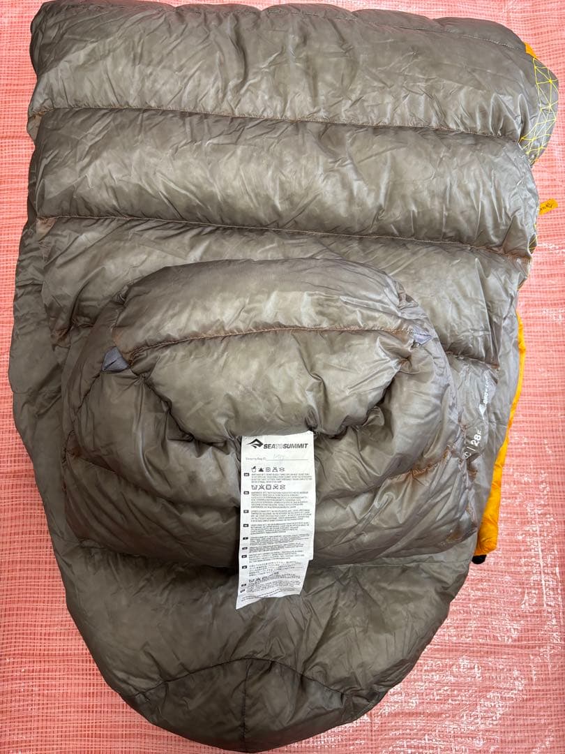 SEA TO SUMMITのダウンシュラフ　スパークSP2