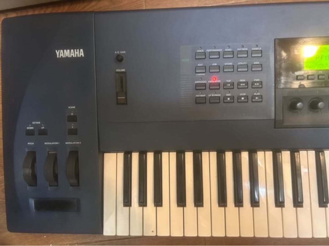 正月セールYamaha EX5 シンセサイザー 61キー　値下げ