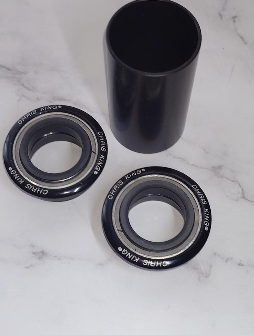 Chris King Press Fit 24 BB92 (ブラック) 24mm