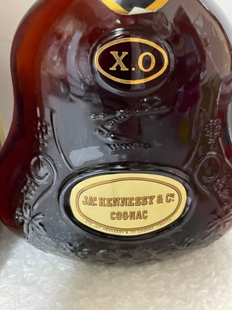 Hennessy X.O. コニャック 箱付き　古酒　金キャップ 未開封